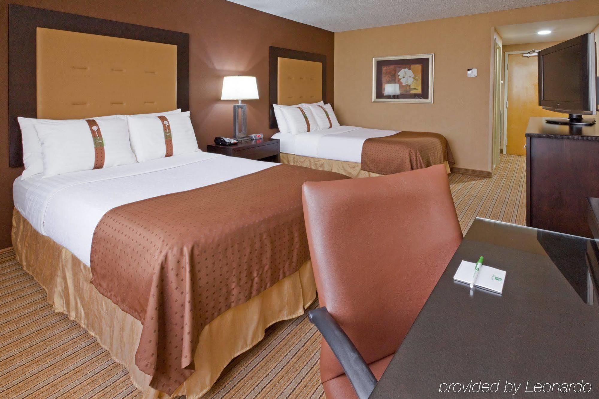 Holiday Inn & Suites Parsippany Fairfield By Ihg Habitación foto
