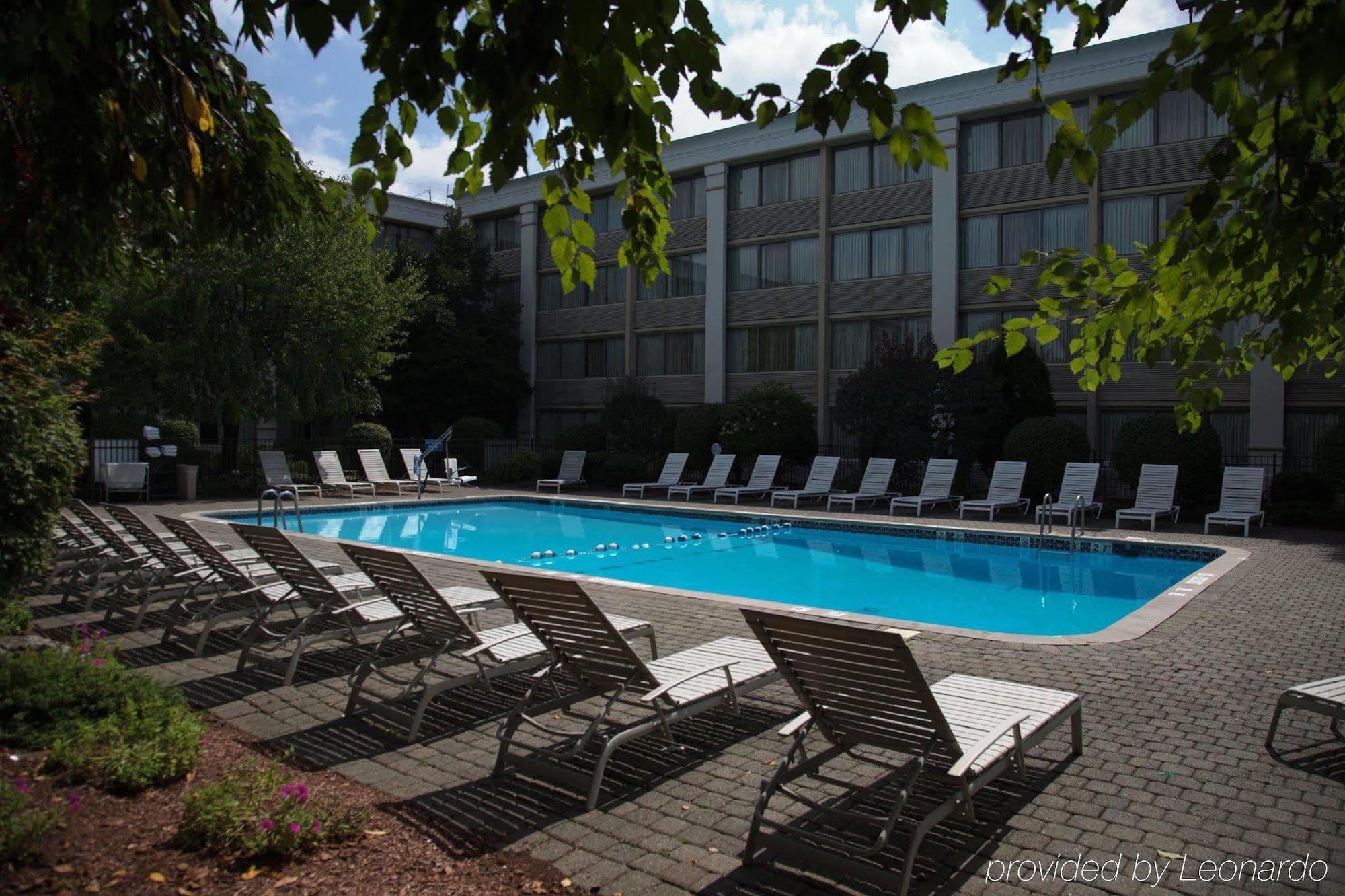 Holiday Inn & Suites Parsippany Fairfield By Ihg Exterior foto