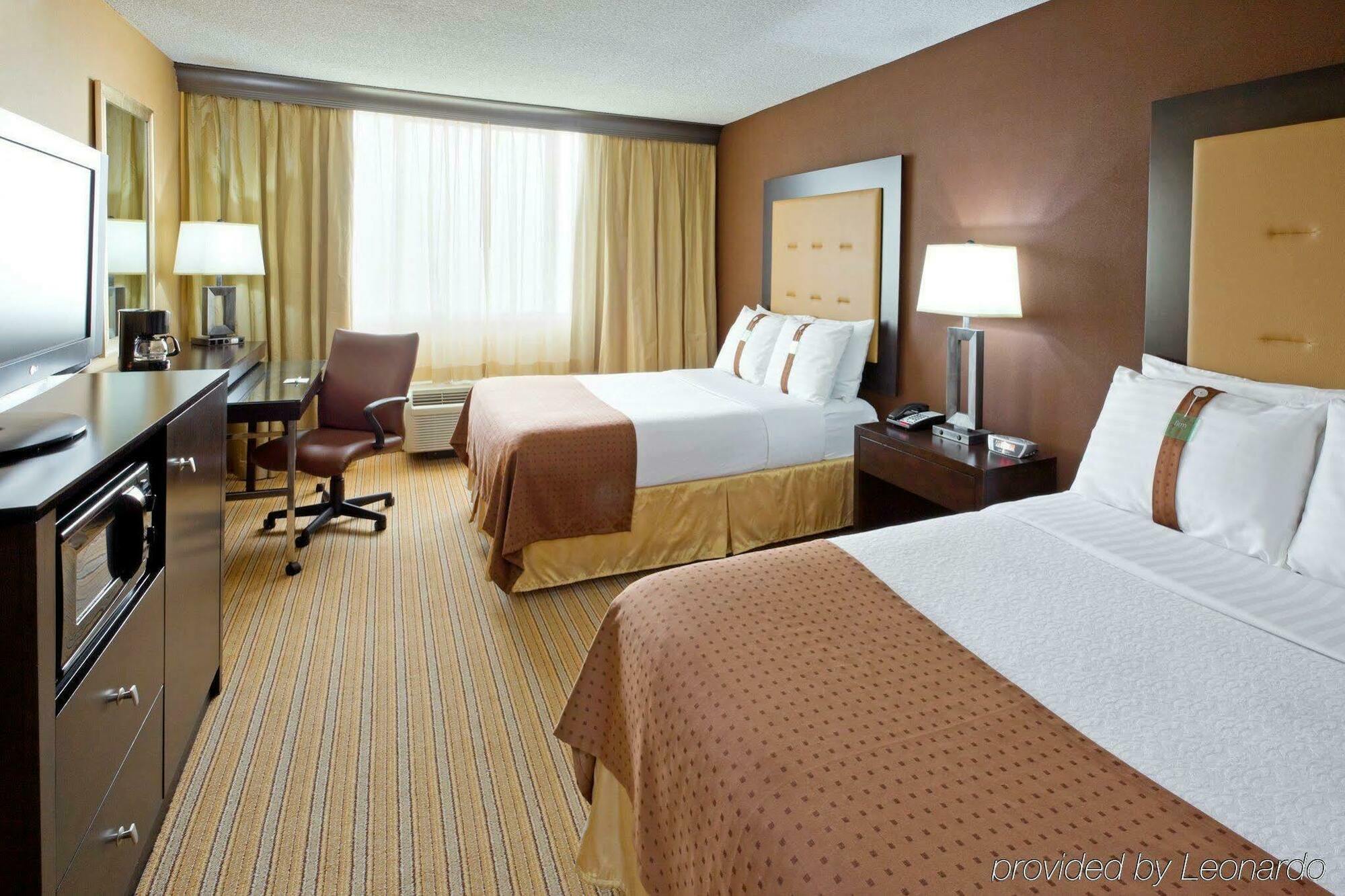 Holiday Inn & Suites Parsippany Fairfield By Ihg Exterior foto